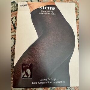Stems Luxury Tights, Cashmere Blend, Wine Red Colour, size M. NWT